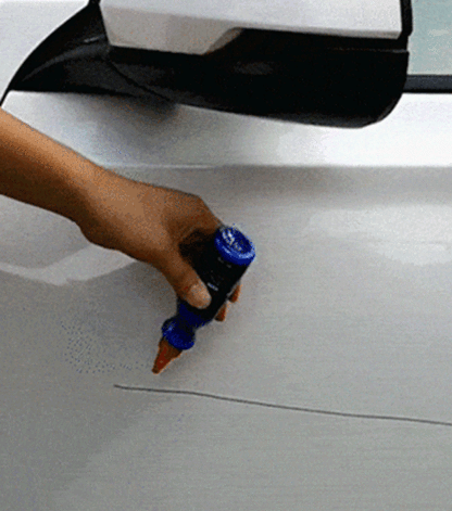 Die fortschrittlichste Nanotechnologie in den USA, zertifiziert vom Deutschen Automobilclub (DAAD), unabhängig von der Farbe oder dem Modell Ihres Autos oder der Tiefe des Kratzers, dauert nur drei Sekunden und ein paar einfache Wischbewegungen, und der K