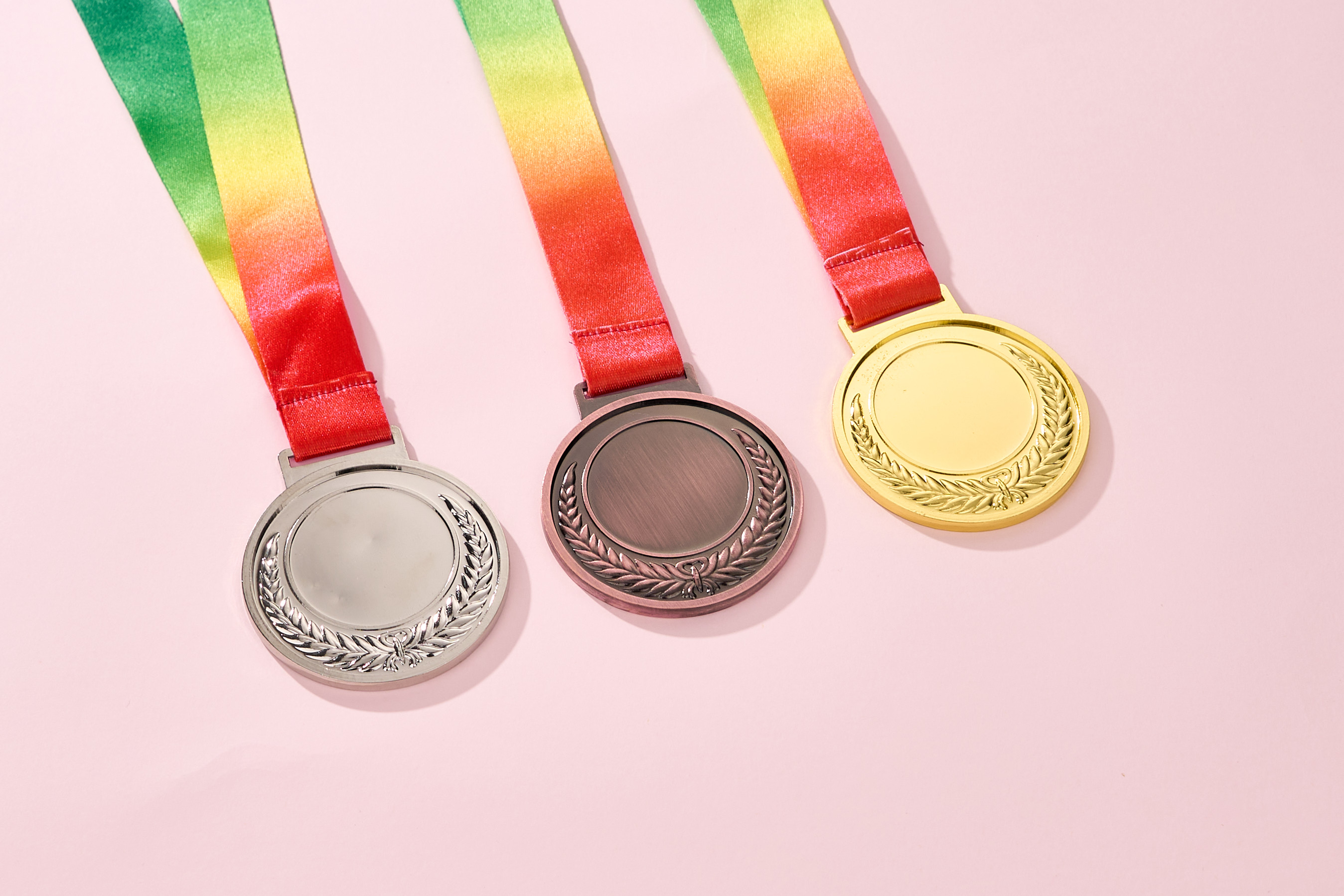 KeyStyle 3 Pcs Sports Medals for Game Basketball Football Soccer Baseball Softball Volleyball Players Medals for Team