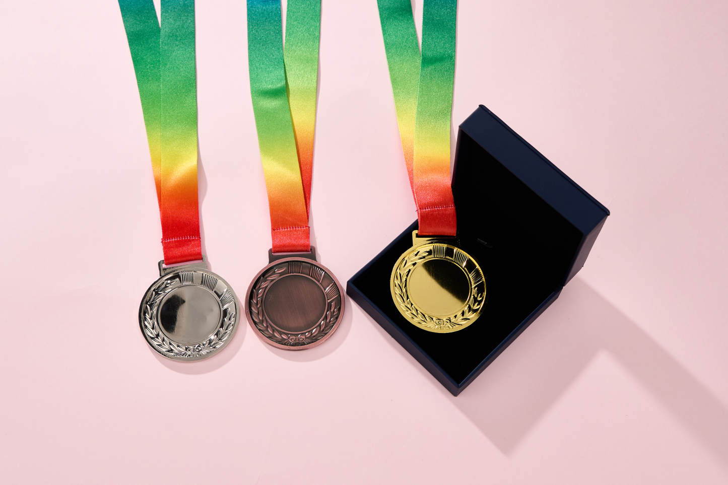 KeyStyle 3 Pcs Sports Medals for Game Basketball Football Soccer Baseball Softball Volleyball Players Medals for Team