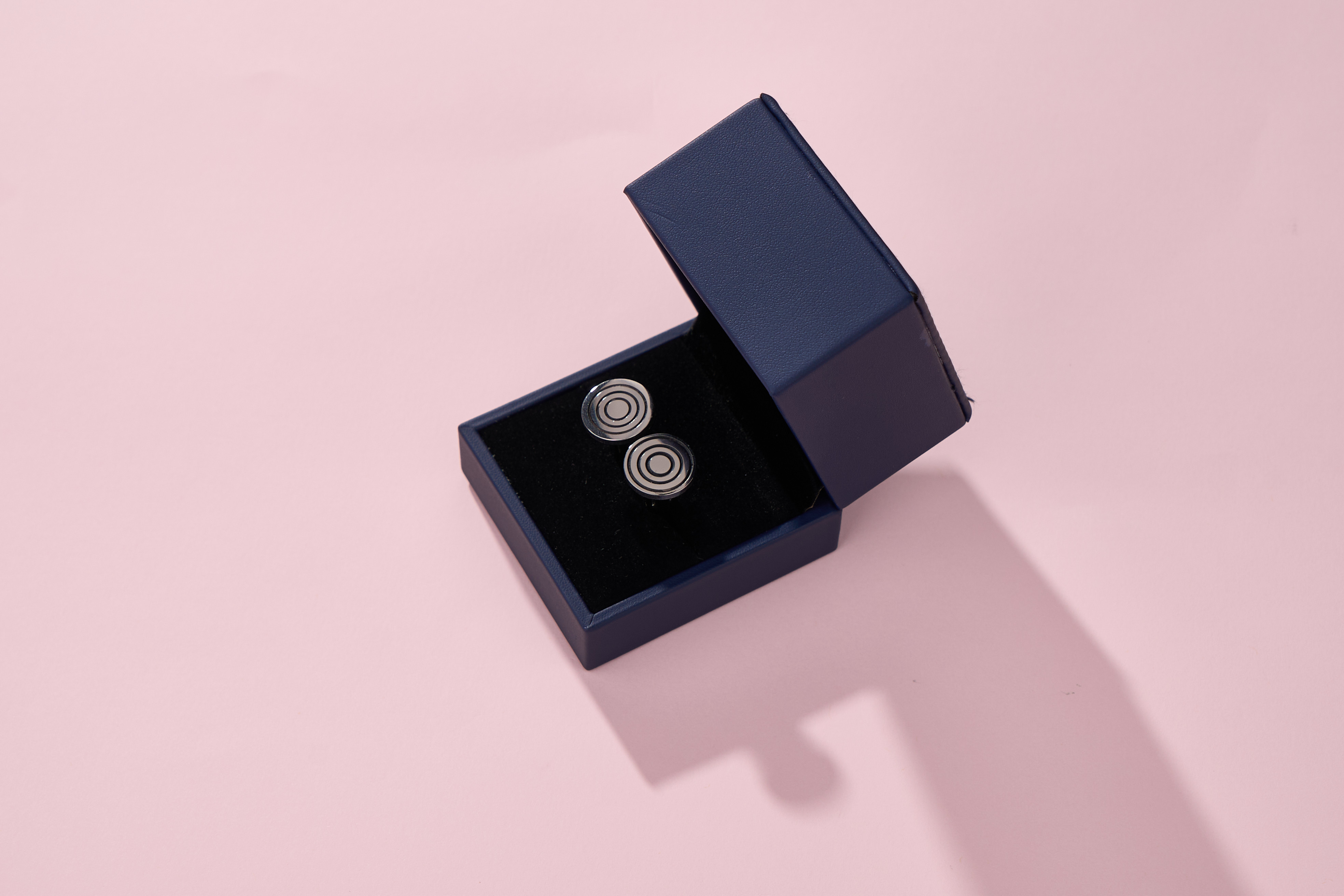 KeyStyle Cuff Links for Men, 1 Pair Men Round Stainless Steel Cuff Links with Gift Box