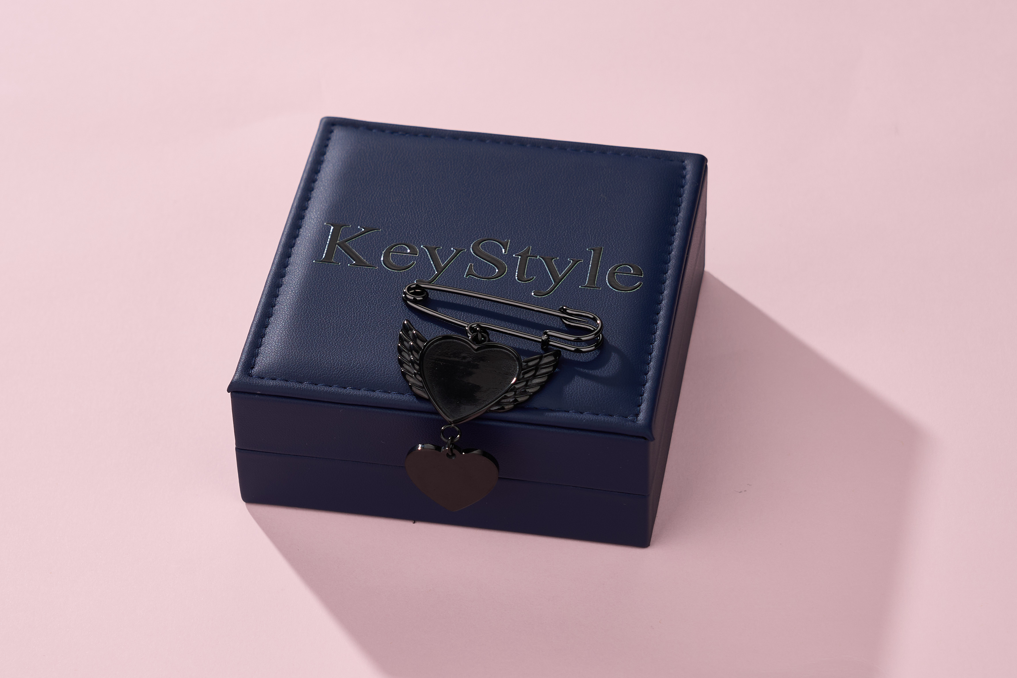 KeyStyle Custom Photo Lapel Pins for Women Men, Heart Wings Personalized Lapel Pins Gift for Women Men