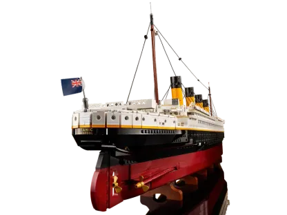 レゴ®タイタニック号