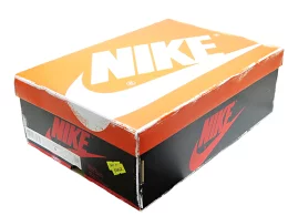 Rakuten ベストセラースニーカー "CHICAGO"