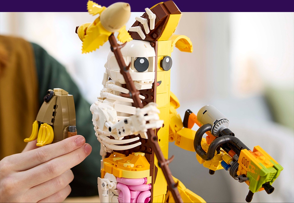 セットの棒を持った骨の手をクローズアップした画像