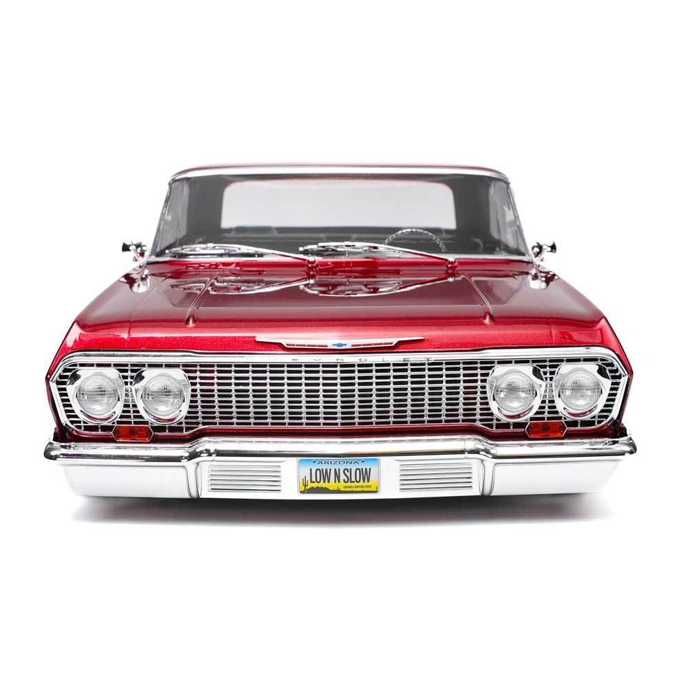  1:10 1963 Chevrolet Impala Hopping Lowrider