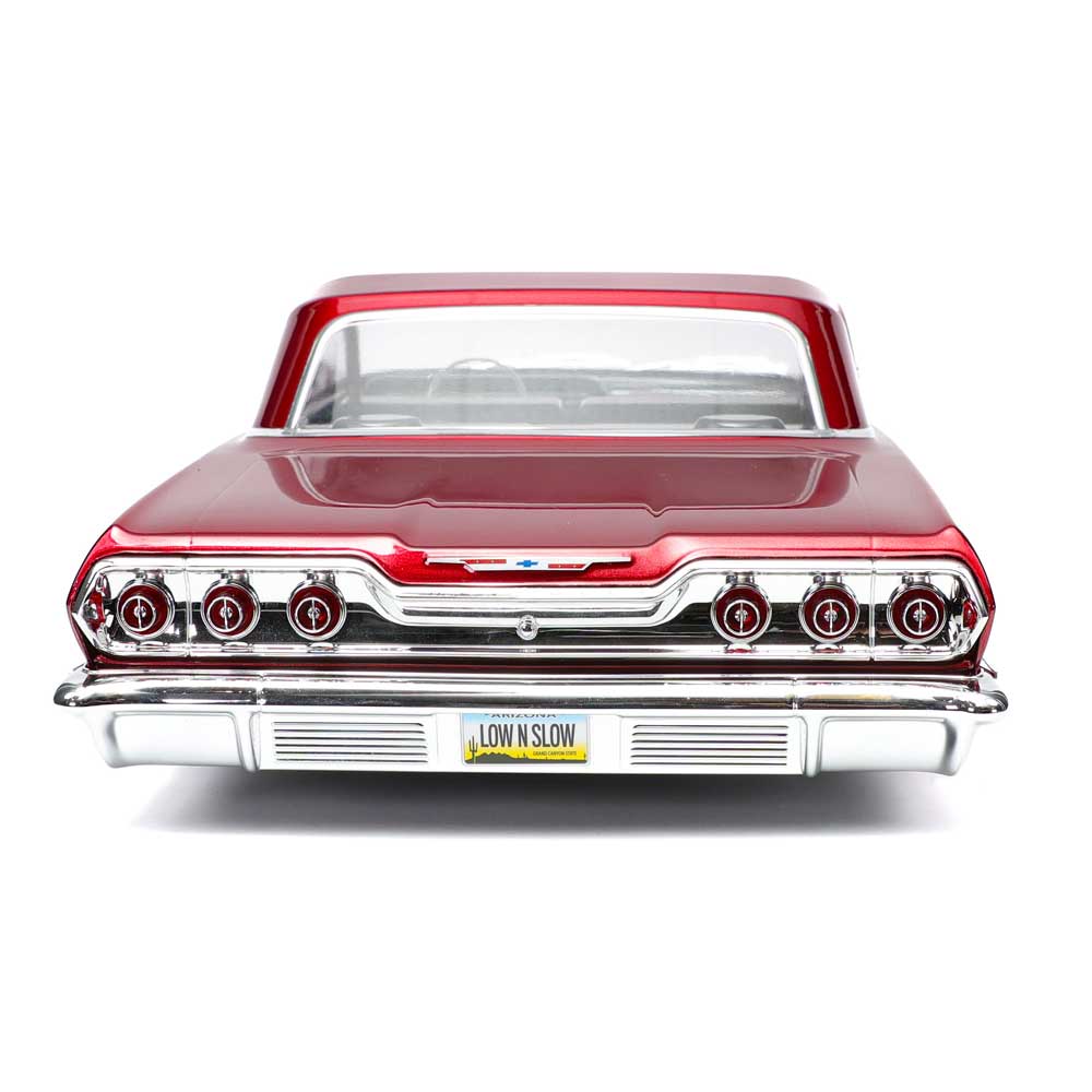  1:10 1963 Chevrolet Impala Hopping Lowrider