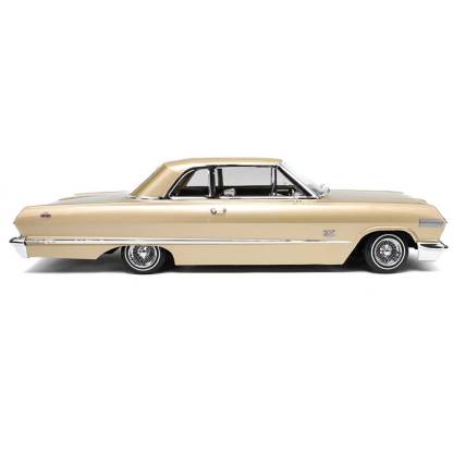  1:10 1963 Chevrolet Impala Hopping Lowrider
