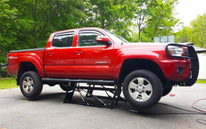 7000 lb Capacity Portable Car Lift