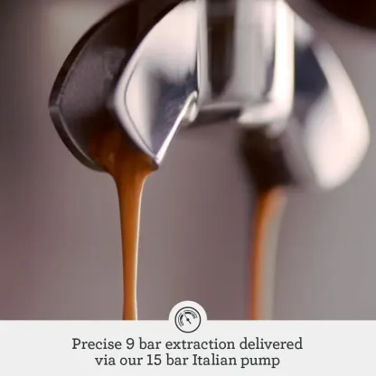 Espresso machine with touch screen