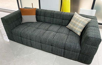 Majesty Compressible Sofa– 🛋️ Compact, Cozy & Majestic ✨