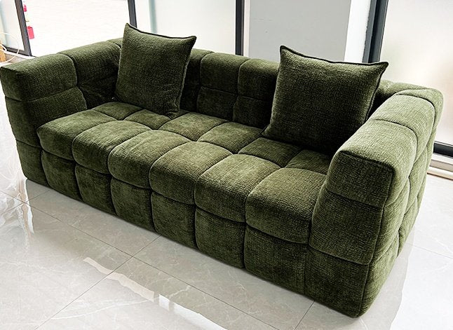 Majesty Compressible Sofa– 🛋️ Compact, Cozy & Majestic ✨