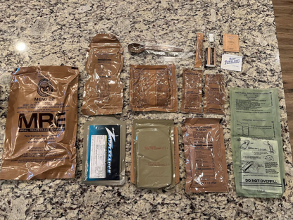 Genuine US Military (Meals Ready-to-Eat)