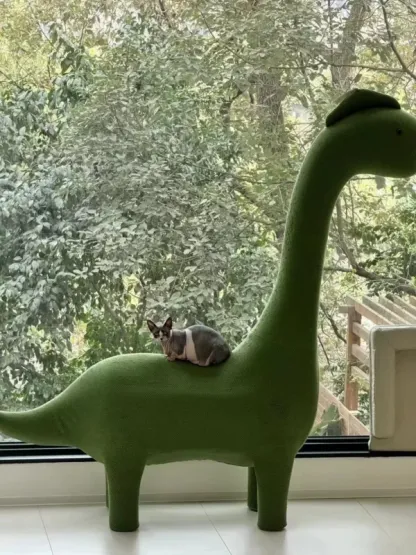 LARGE DINO CAT CLIMB FRAME – SOLID WOOD, STABLE, FUN FOR BIG CATS