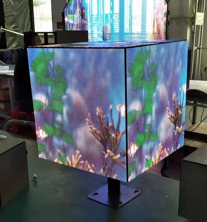💡New design full color high resolution P2.5 P3 P3.91 P4 advertising cube light emitting diode display