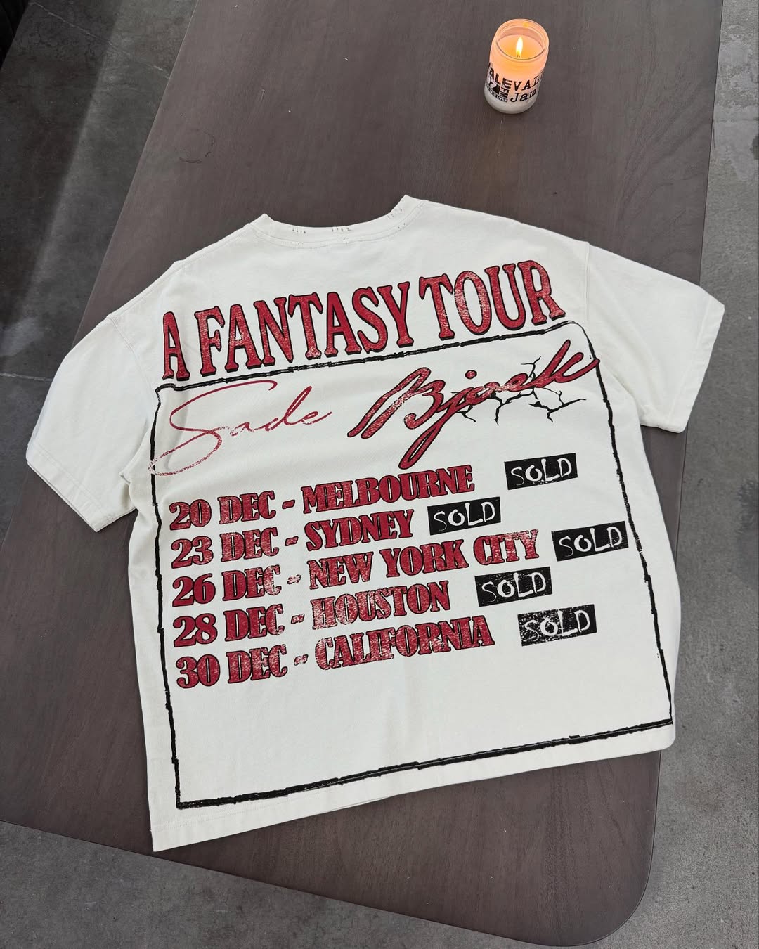 Vale Forever Tee T-Shirt Unisex