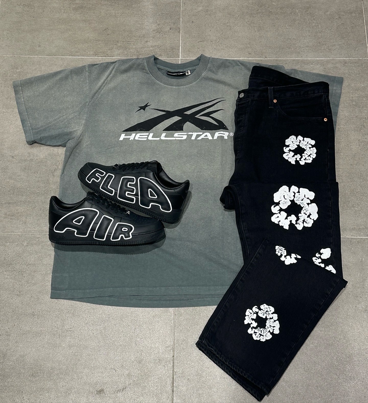 2025 New Limited edition Hellstar T-Shirt Set Short Sleeve Tee and Pants Two Piece Outfits