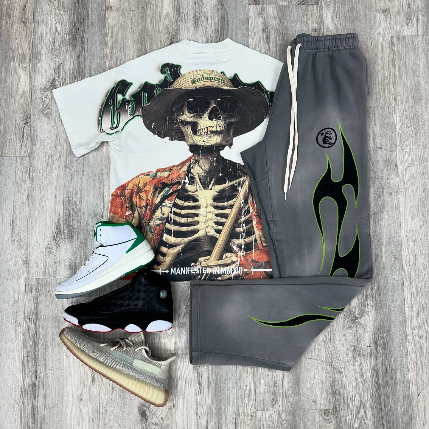 2025 New Limited edition Hellstar T-Shirt Set Short Sleeve Tee and Pants Two Piece Outfits