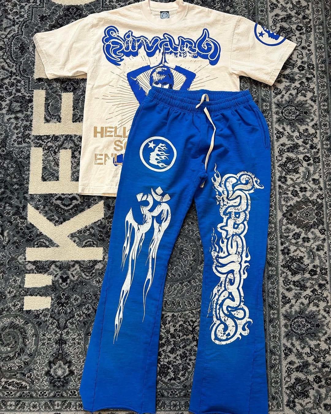 2025 New Limited edition Hellstar T-Shirt Set Short Sleeve Tee and Pants Two Piece Outfits