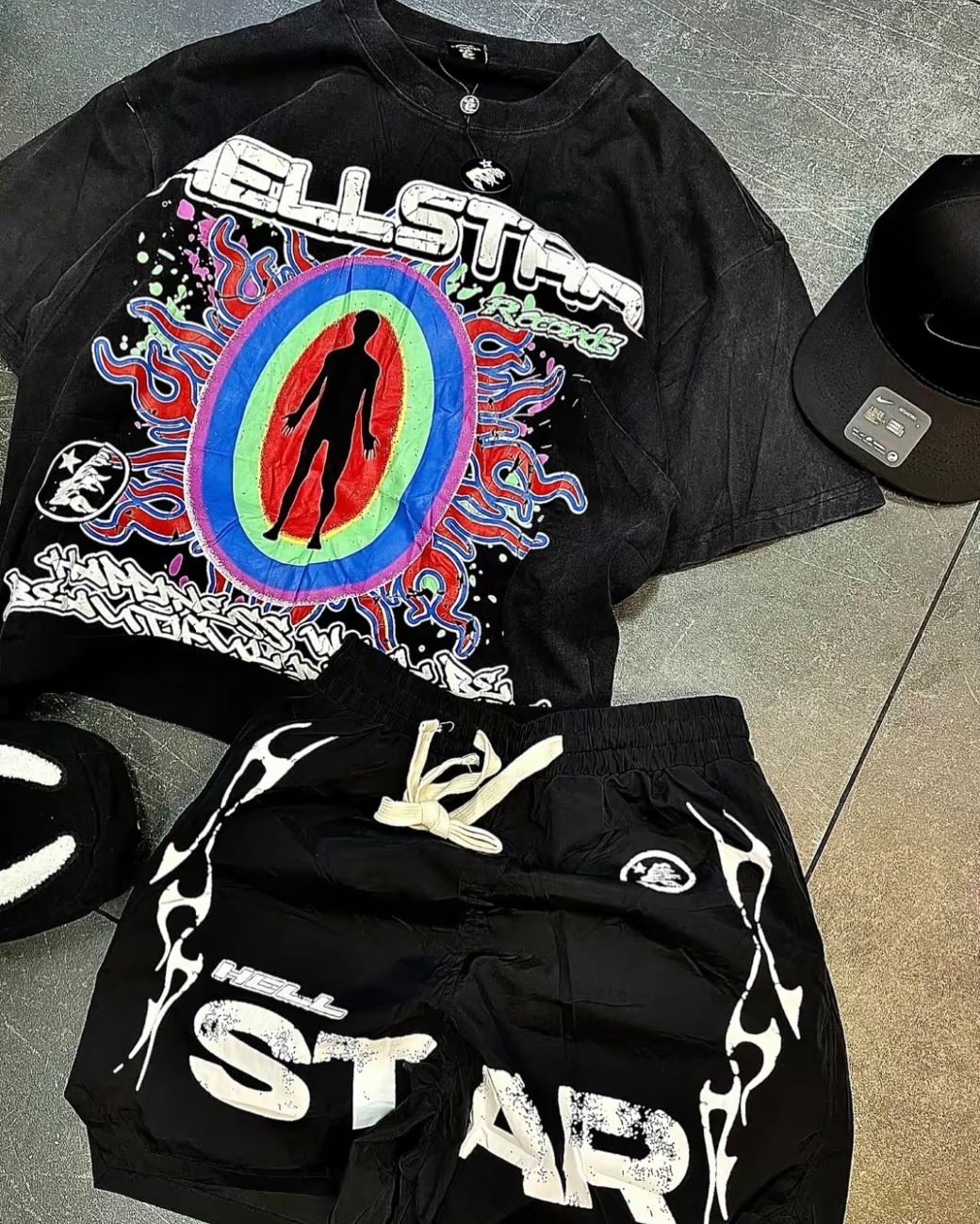 Hellstar T-Shirt And Shorts Co-Ord