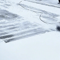 1739954326562102.gif