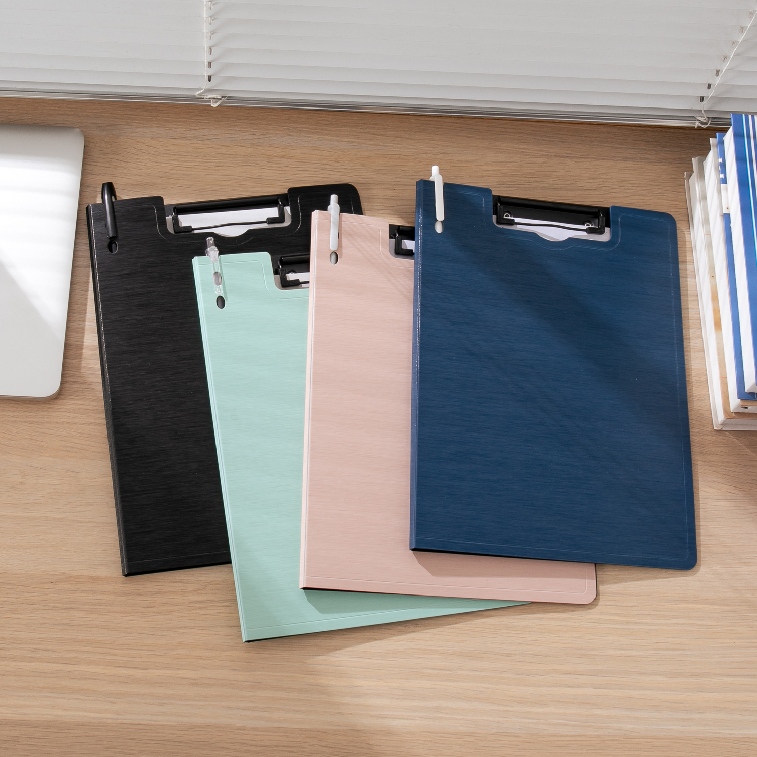 Y YOMA 2 Pack Plastic Clipboard Folder with Low Profile Clip for A4 Letter Size Sheet 360 Degree Flip Writing Pad Profile Clip File Folder for Office School Business Classroom Nurse Outdoor, Pink