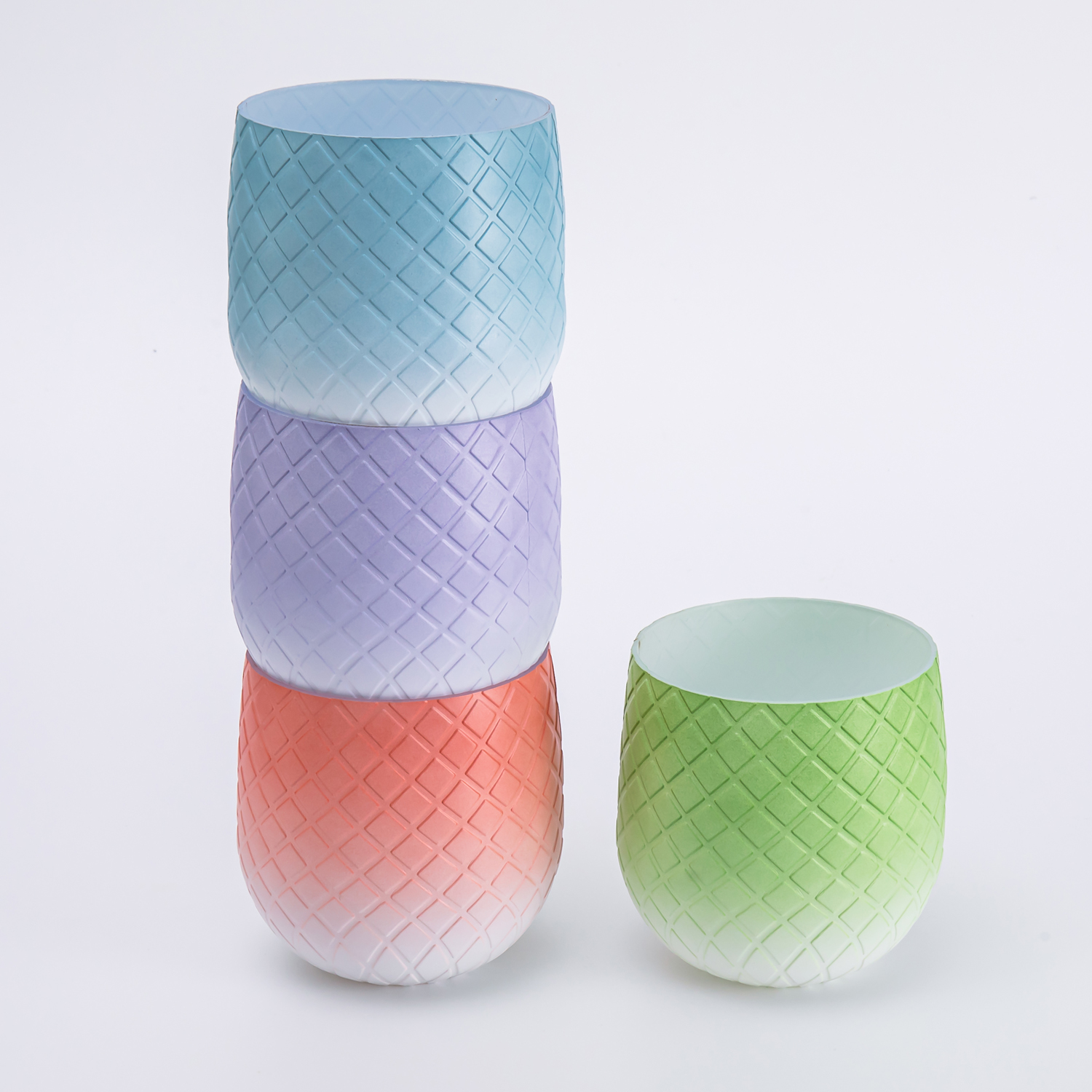 Y YOMA 1 Pack Pen Holder for Desk Cute Plastic Pencil Cup Pen Container Square Organizer Modern Aesthetic Design Desktop Storage Solution for Pens, Pencils, Marker, Makeup Brush, Gradient Peach