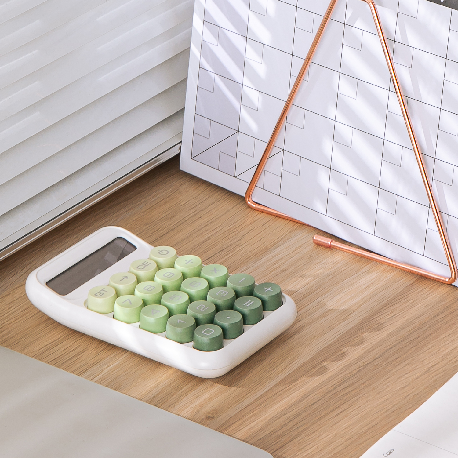 Y YOMA 1 Pack Mechanical Switch Calculator with 10 Digit Large LCD Display Big Button, Mini Cute Desktop Calculator 4 Function Basic Calculators for School Home Office Business, Leaf Green