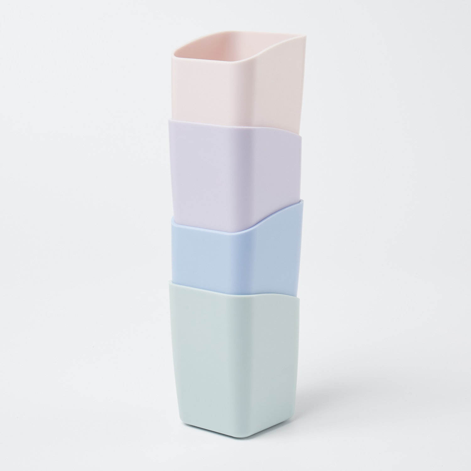 Y YOMA 1 Pack Pen Holder for Desk Cute Plastic Pencil Cup Pen Container Square Organizer Modern Aesthetic Design Desktop Storage Solution for Pens, Pencils, Marker, Makeup Brush, Morandi Green