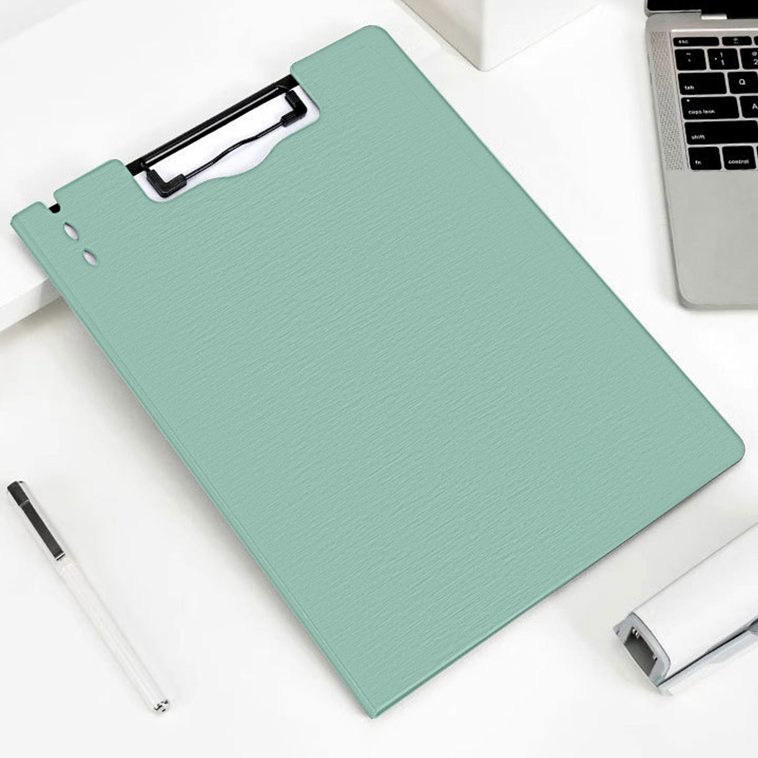 Y YOMA 2 Pack Plastic Clipboard Folder with Low Profile Clip for A4 Letter Size Sheet 360 Degree Flip Writing Pad Profile Clip File Folder for Office School Business Classroom Outdoor, Mint Green