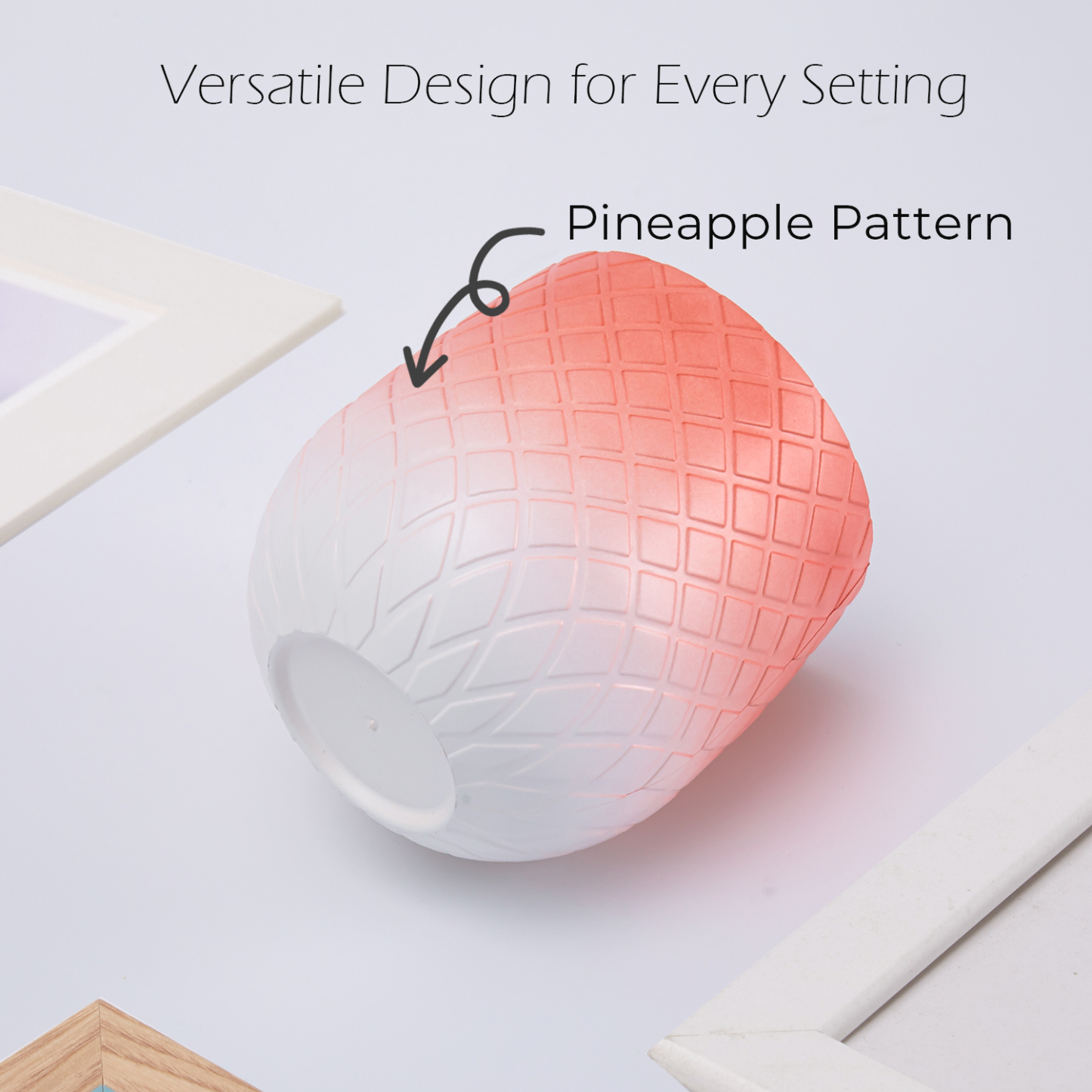 Y YOMA 1 Pack Pen Holder for Desk Cute Plastic Pencil Cup Pen Container Square Organizer Modern Aesthetic Design Desktop Storage Solution for Pens, Pencils, Marker, Makeup Brush, Gradient Peach