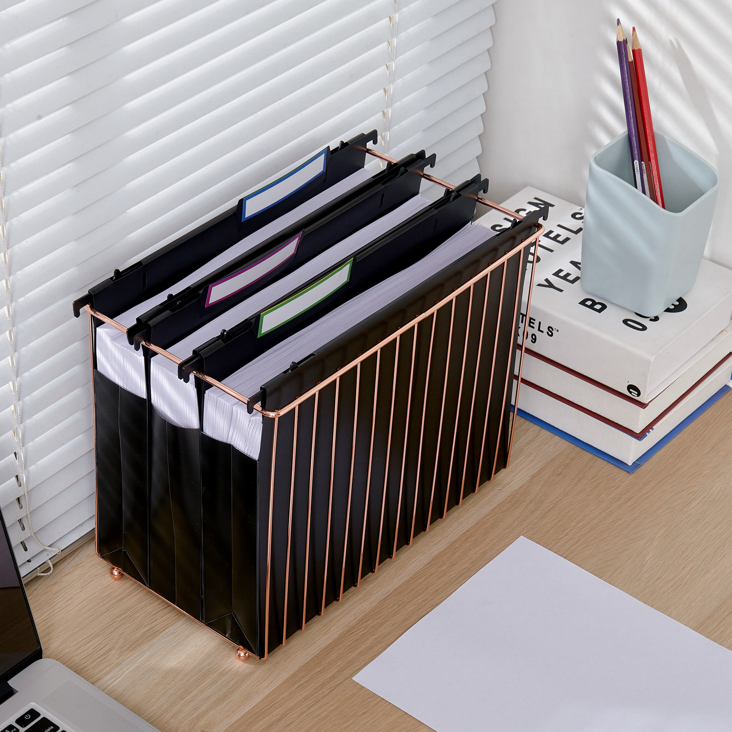 Y YOMA Plastic Extra Capacity Hanging File Folder, Letter Size, 4” Expansion, 6 Pack Black Reinforced Expanding Hanging Folders with Tabs, Heavy Duty Waterproof Accordion for Bulky Files