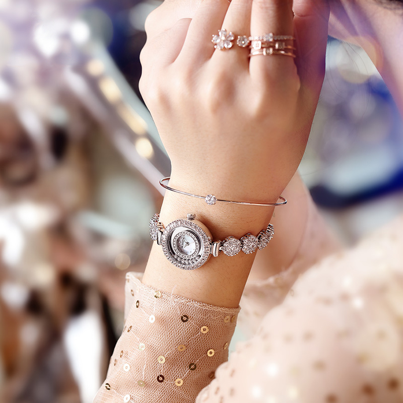ROCOSJEWE Women's Watch Diamond Waterproof Ladies Watch Fashionable Shell Dial Wristwatch S2024