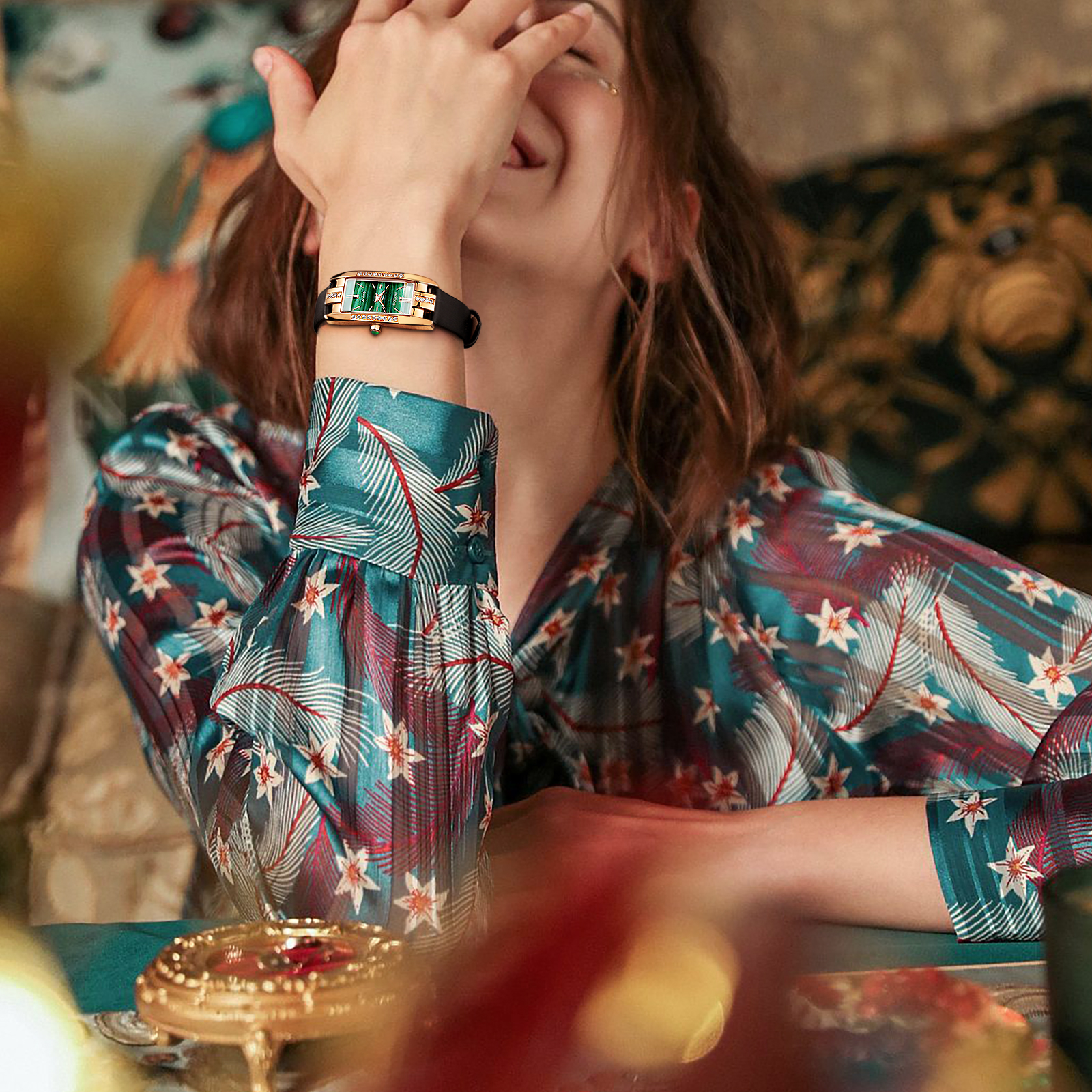 ROCOSJEWE Women's Wristwatch Quartz Square Watch with Red Dial Beautiful Jewelry Mini Analog Ladies Watch R0209