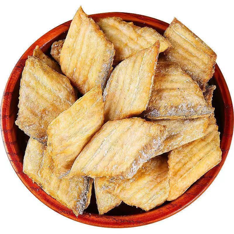 Ready-to-eat crispy ribbonfish crisps