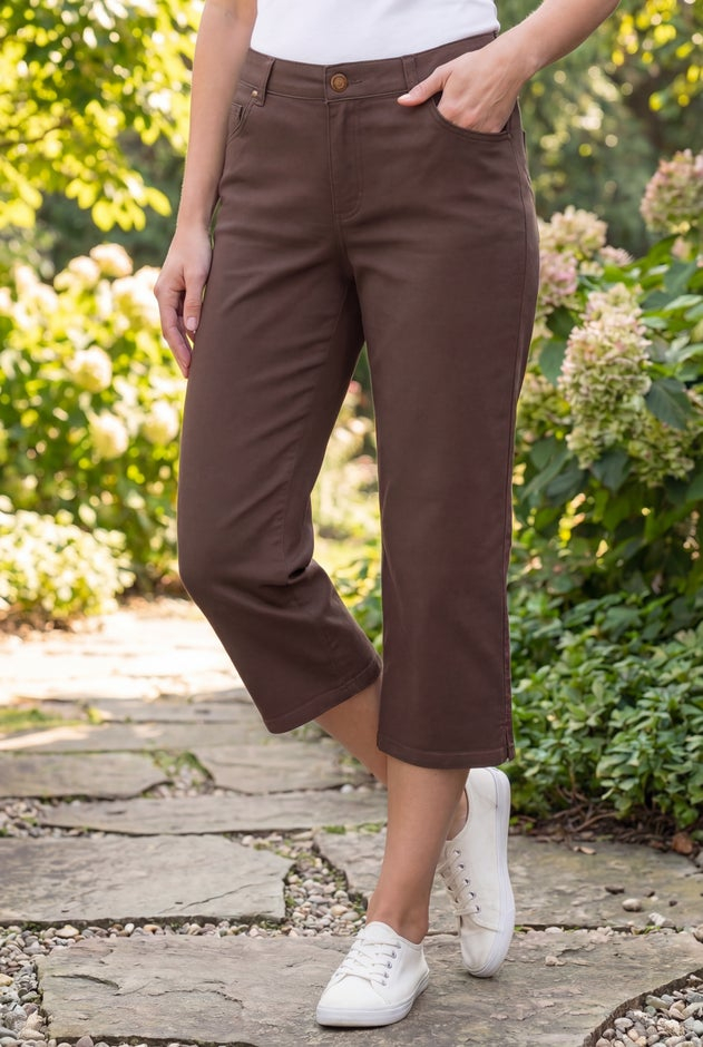 Stretch Denim Five-Pocket Capri Jeans