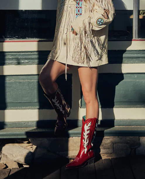 A4623 Embroidery Leather Red Lighting Boots