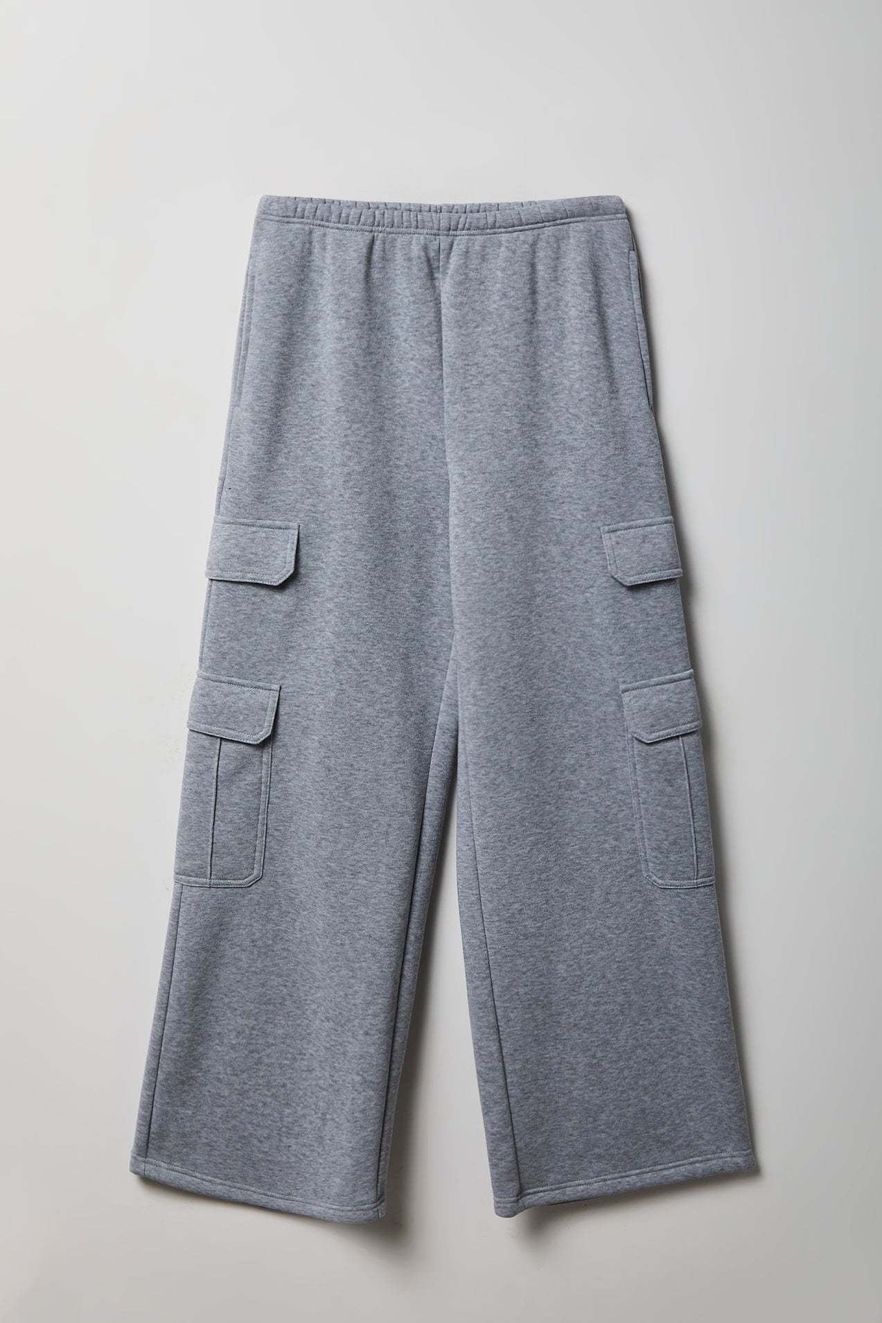 Fleece Ultra-Wide Cargo Sweatpant