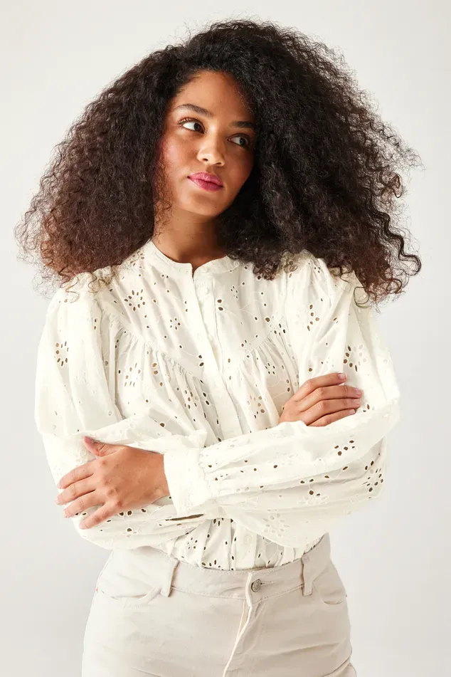 Chemise en broderie anglaise - Ecru