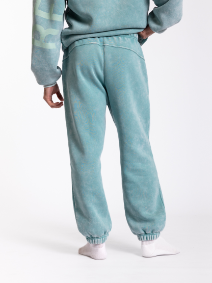 Kingdom Essential Snow Wash Jogger