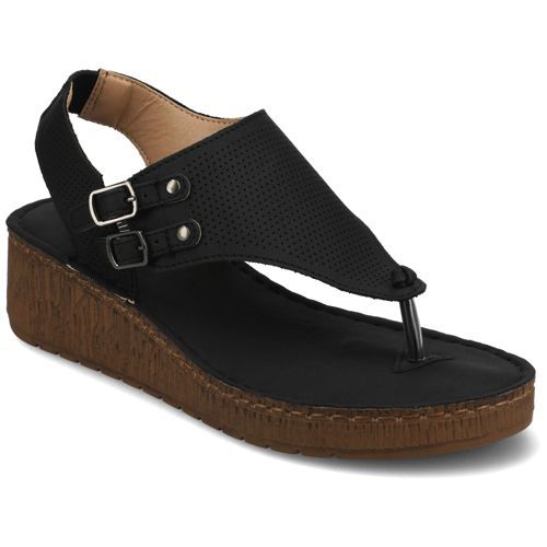 Journee Women's Mckell Wedge Sandals