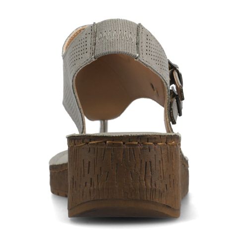 Journee Women's Mckell Wedge Sandals