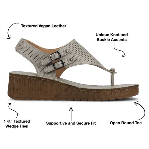 Journee Women's Mckell Wedge Sandals