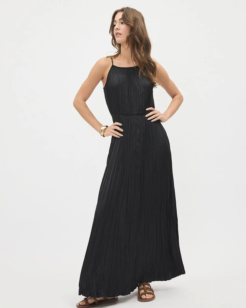 Sleeveless Maxi Dress with Halter Neckline