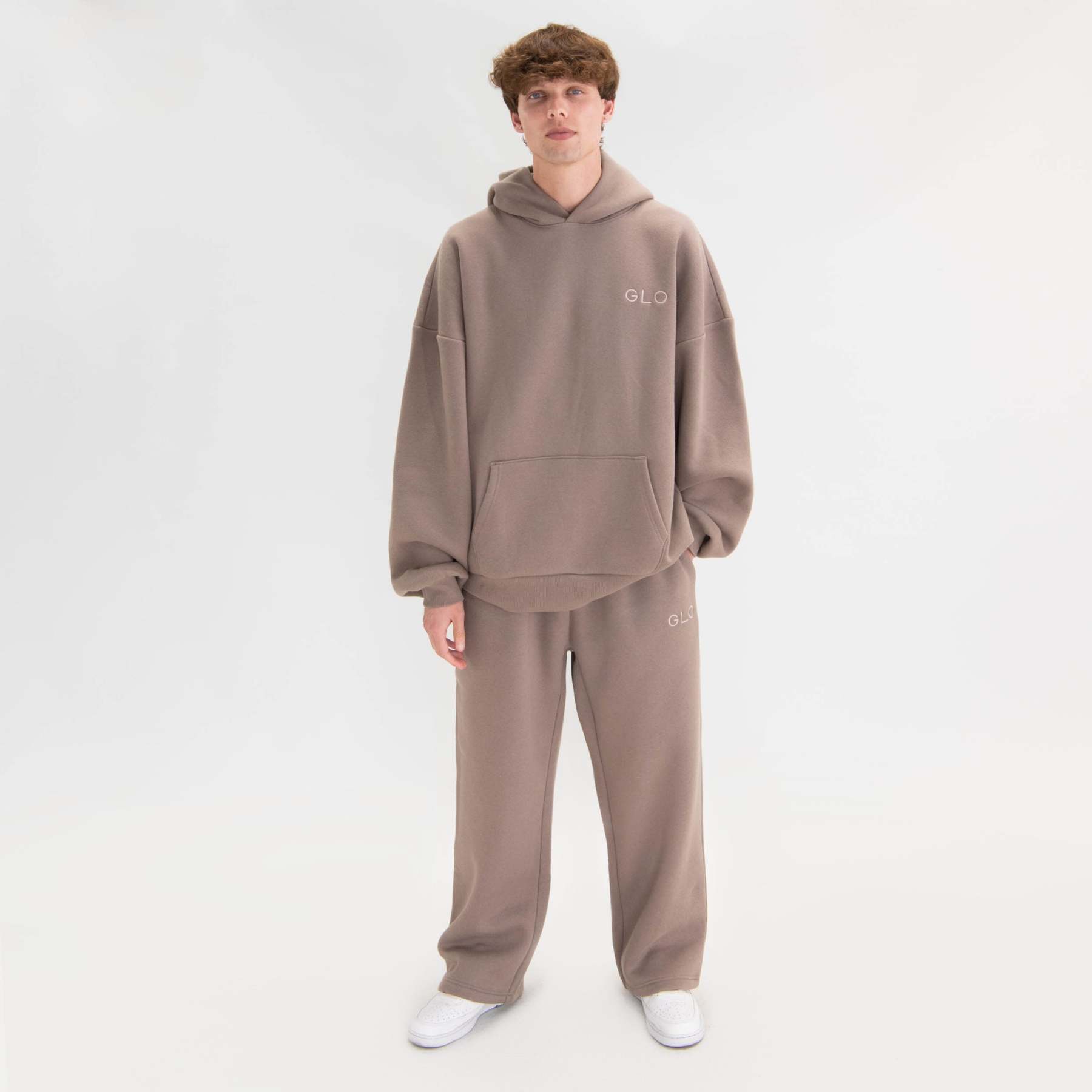 Kingdom Essential Sweatpants