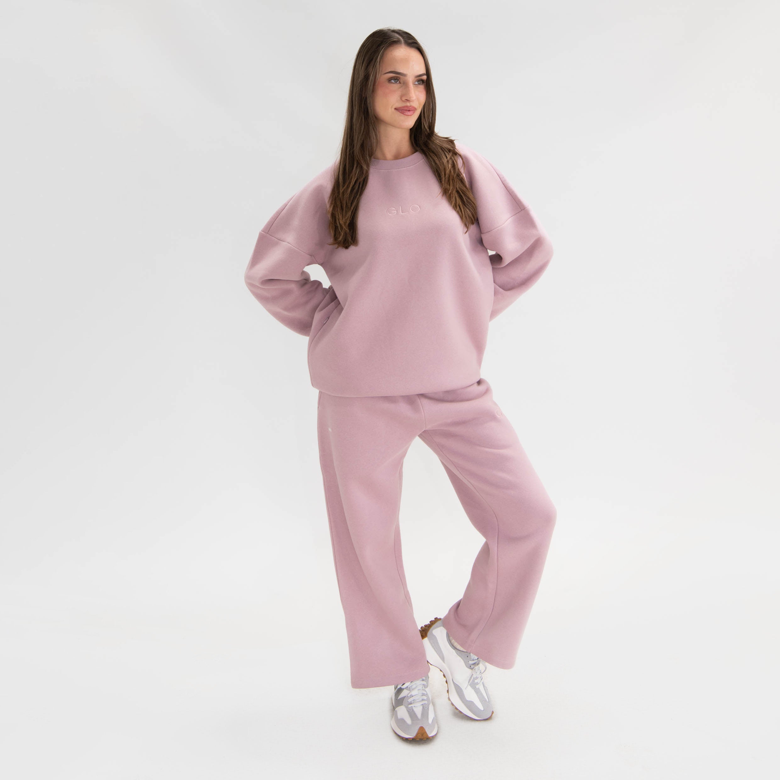 Kingdom Essential Sweatpants