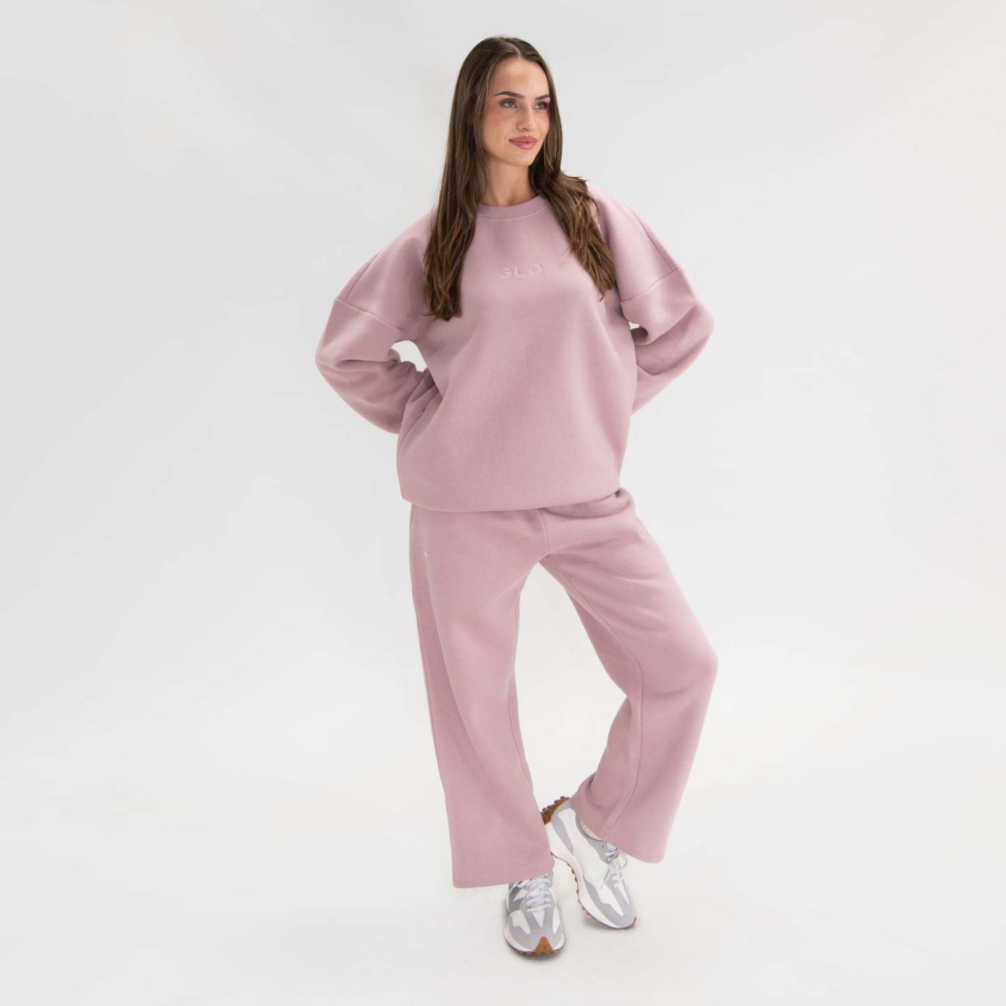Kingdom Essential Sweatpants