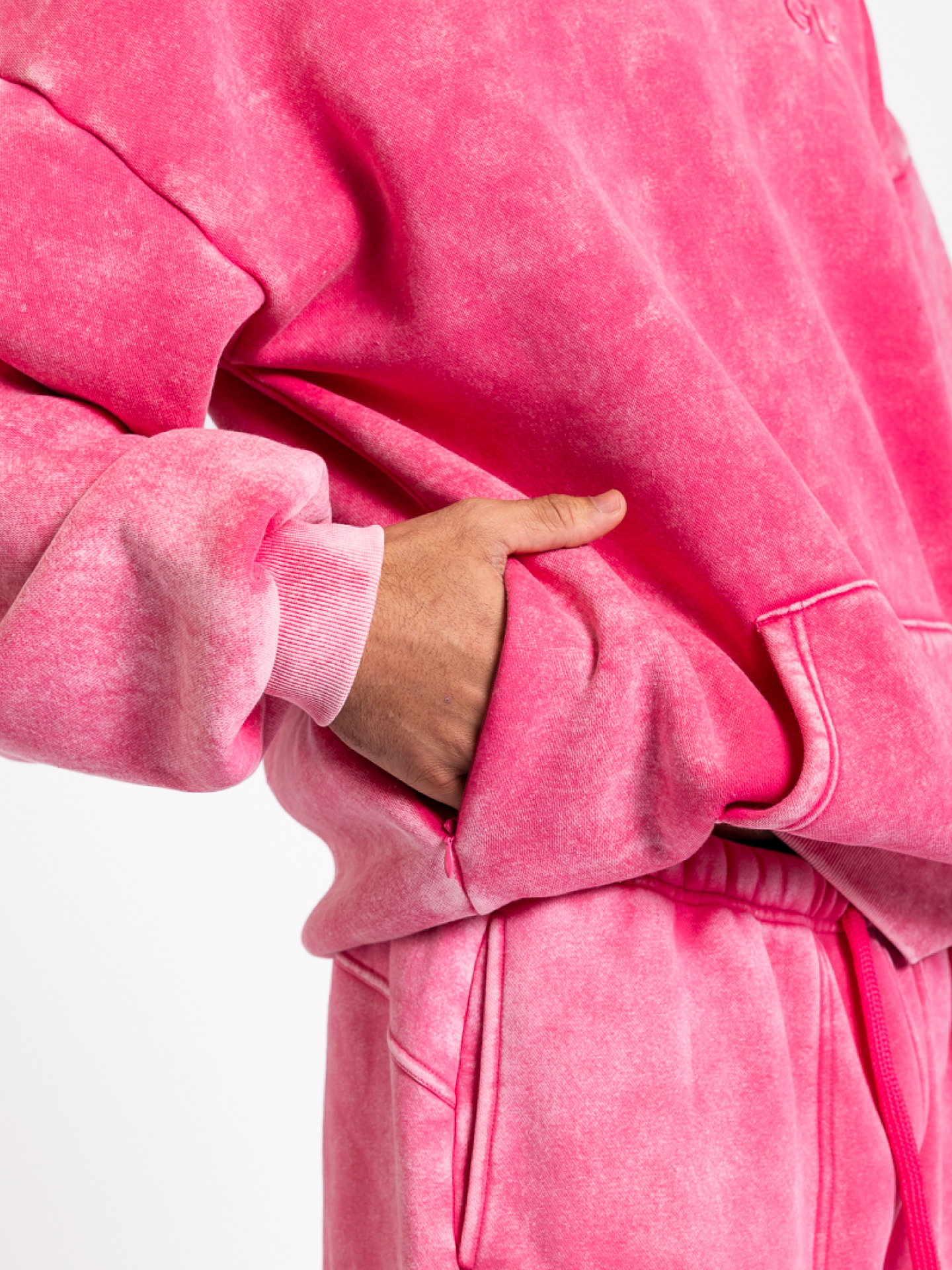 Kingdom Essential Snow Wash Hoodie