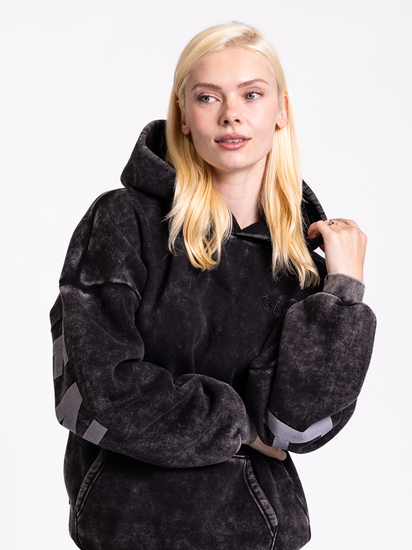 Kingdom Essential Snow Wash Hoodie