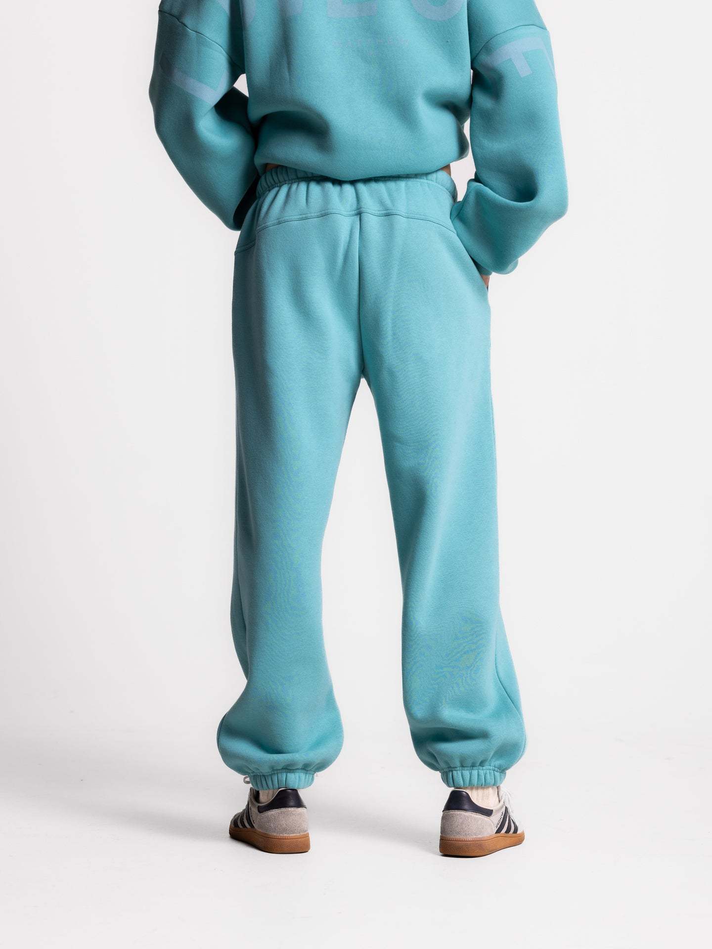 Kingdom Essential Joggers