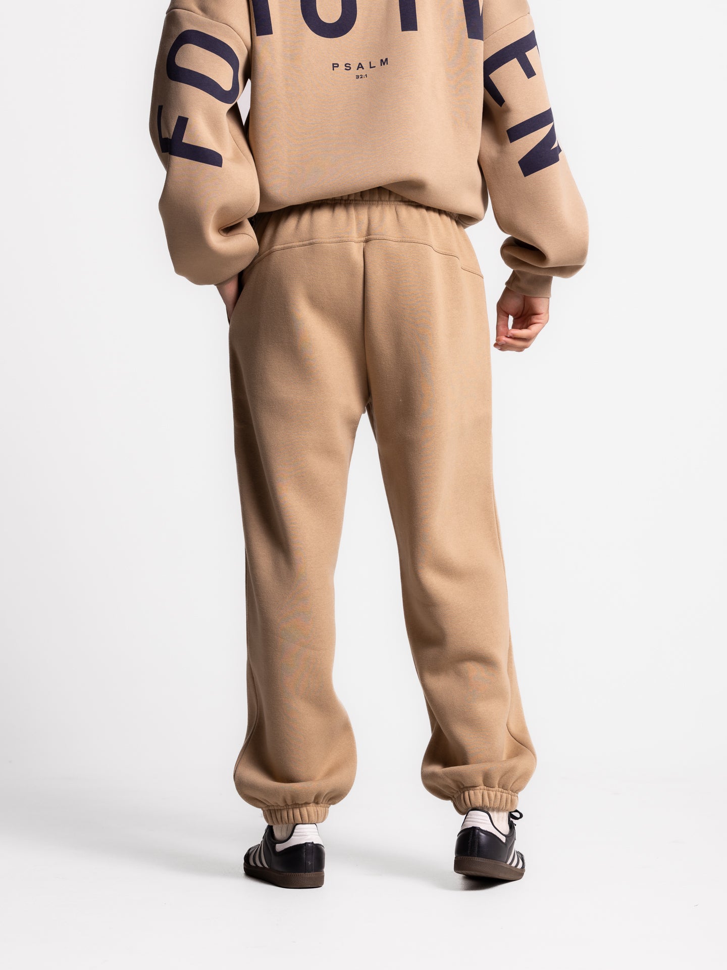 Kingdom Essential Joggers